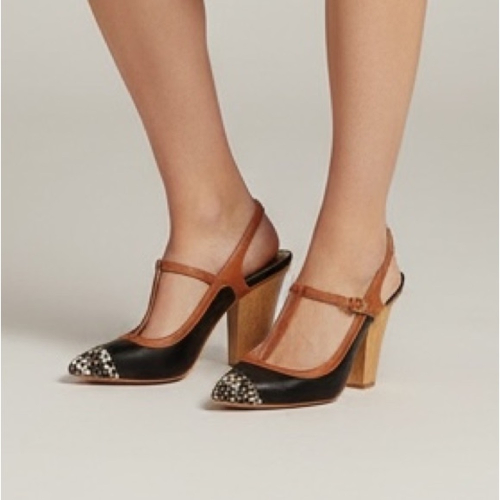 ⭐️ Coach Black Tan Slingback Heels T-Strap with Chunky Heel Size 8B